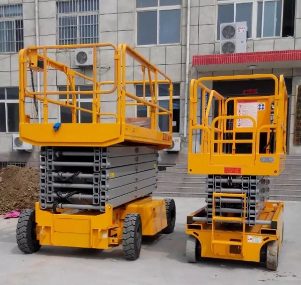 選升降平臺(tái)應(yīng)檢查什么? 升降平臺(tái)